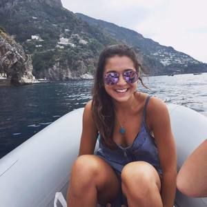 Meet your Posher, Krista